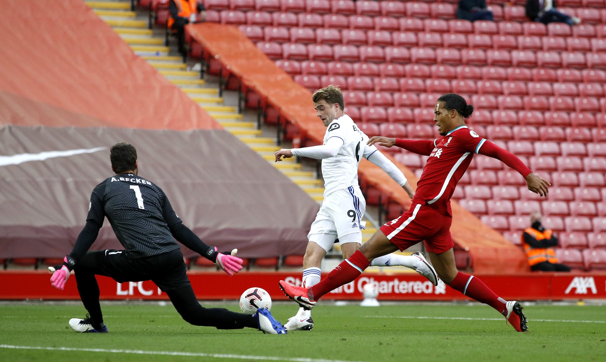 更高目标迈 更高目标迈